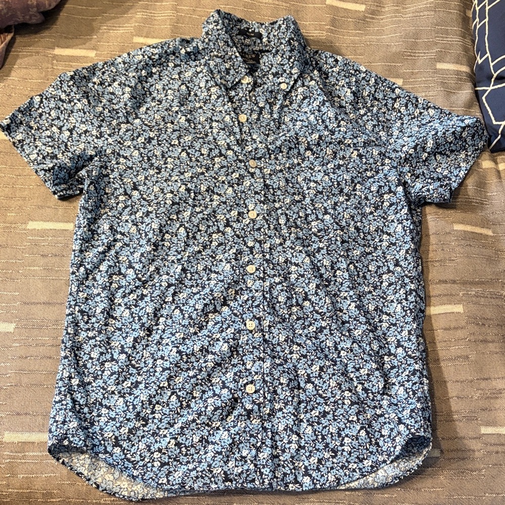 J. Crew Navy and Light Blue Floral Short-Sleeve Button-Down Shirt